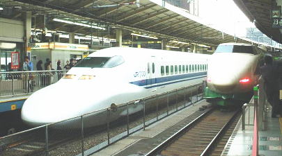 CV700n{kV200n2000ԑ